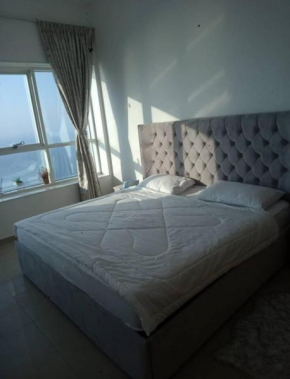 NICE Room in Sea View Apartment with Shared Amenities - ROOM INSIDE APARTMENT